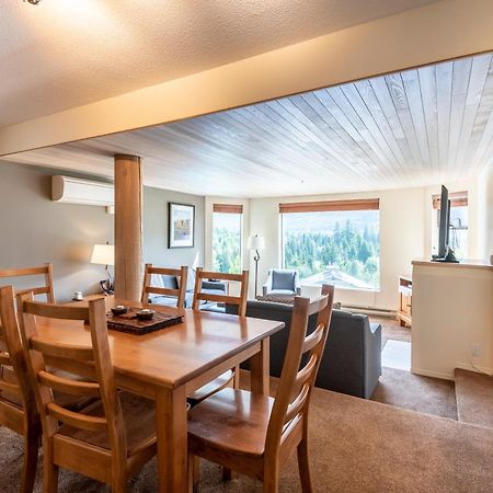 ウィスラーThe Ironwood On Blueberry Hillアパートメント 部屋 写真